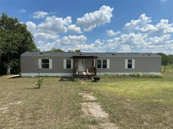 106 Tribble Rd, Sherman, TX 75090