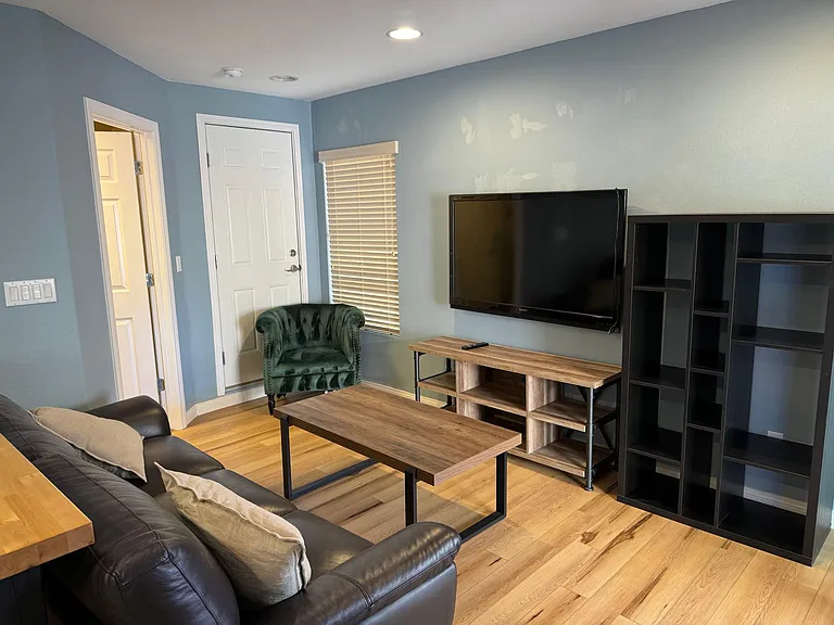 6740 Bravura Ct — Photo 4