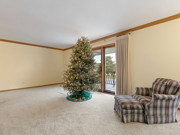 4th image of 17927 Arkansas Ct #35