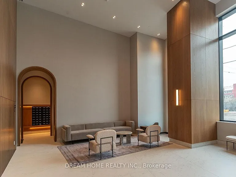 1185 Dupont St #503 — Photo 18