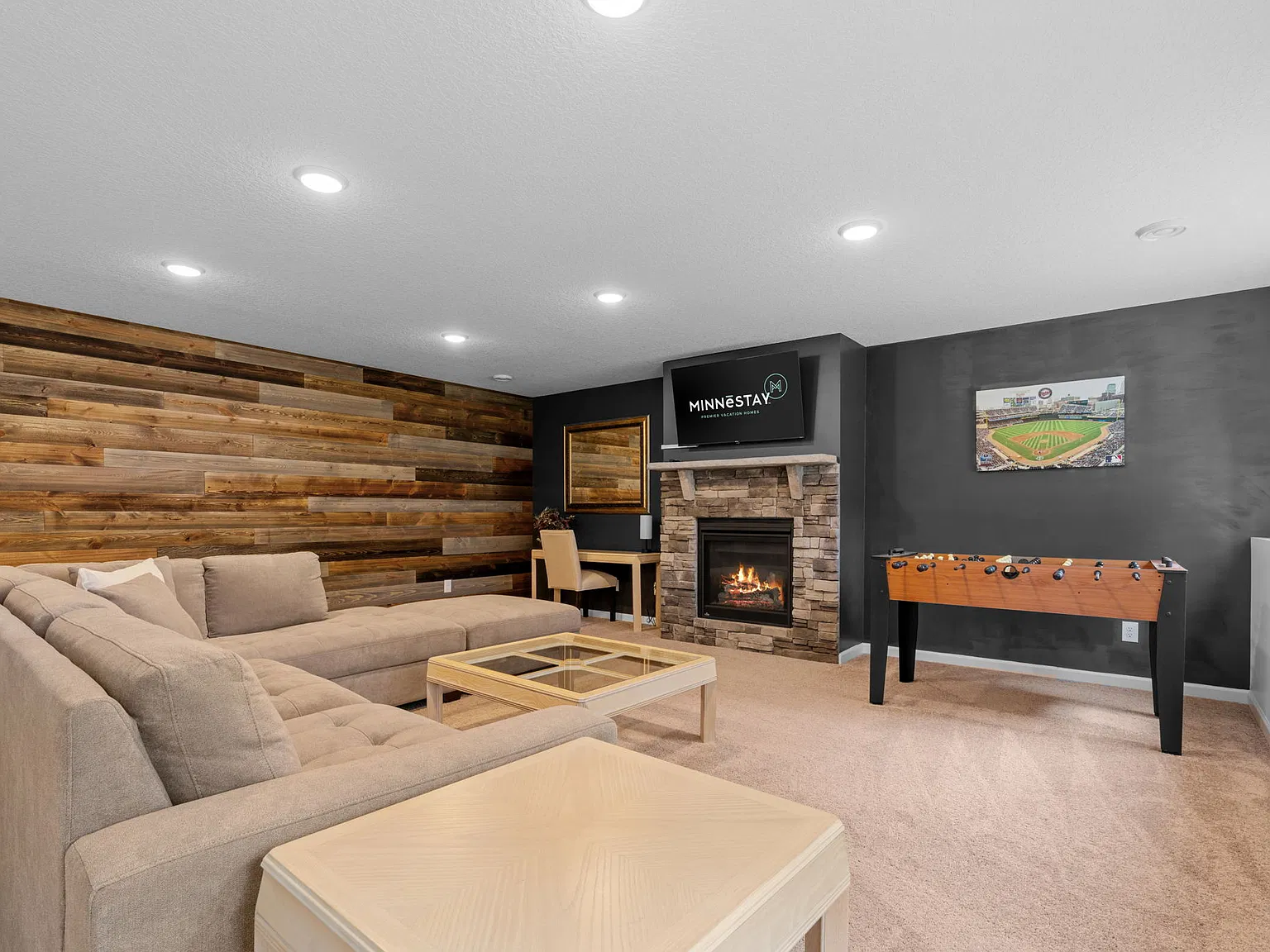 5 bed, 2594 sqft, $5,800 — Photo 2