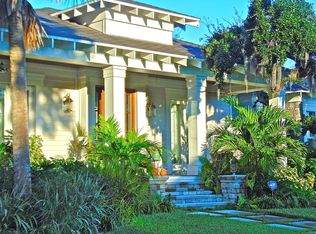 706 Lansden Ct, Tarpon Springs, FL 34689