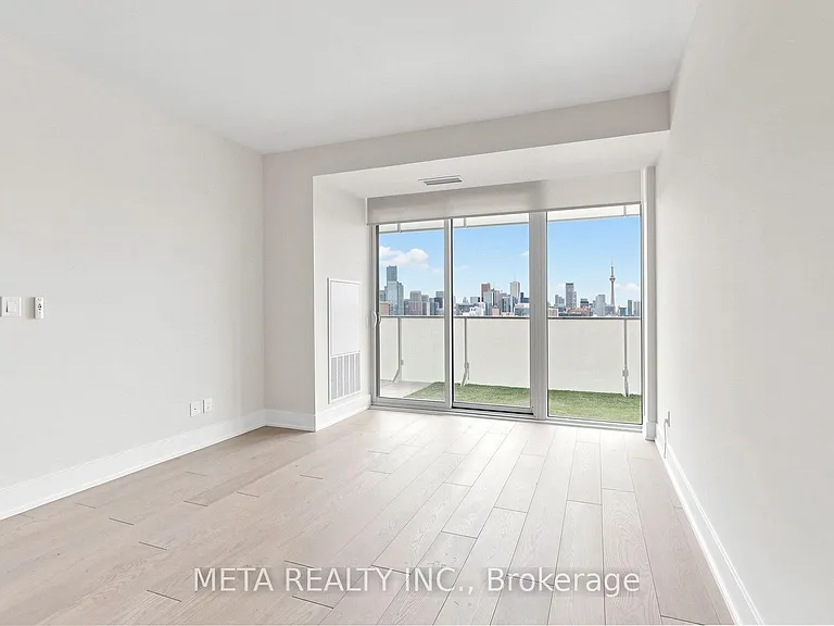 200 Bloor St W #2502 — Photo 7