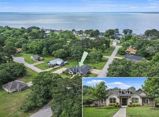184 Bridgepoint, Onalaska, TX 77360