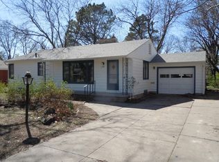 1108 Spruceway St, Abilene, KS 67410