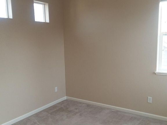 3rd image of 5658 Churchill Green Dr