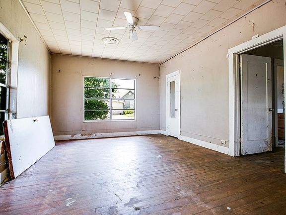 5th image of 600 N 4th St