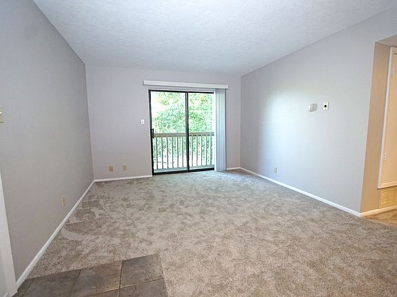 3rd image of 941 Calle Mejia #209-unit 2