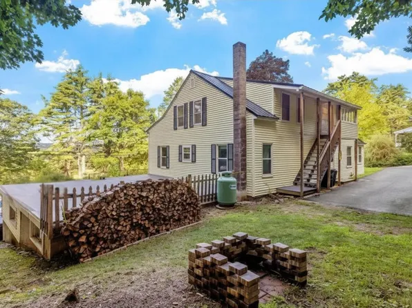 308 Prospect St #A, Franklin, NH 03235
