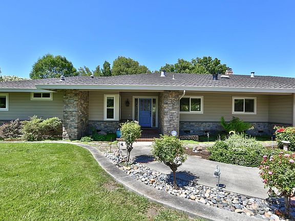 5th image of 275 Caldwell Ct