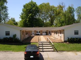 205 Lucas St APT D, Maryville, IL