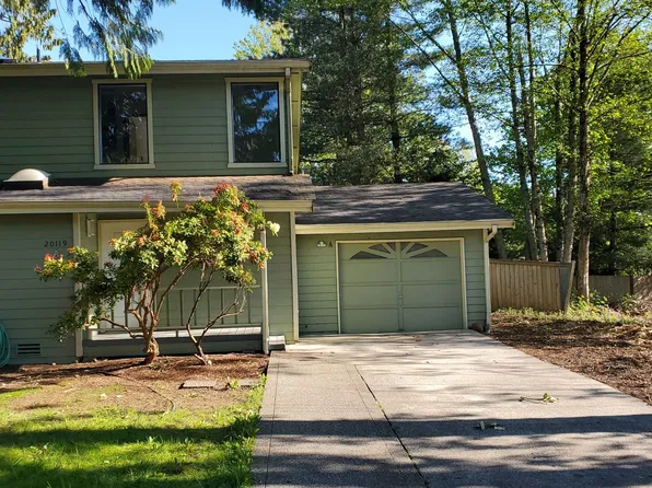 20119 28th Ave W, Lynnwood, WA 98036