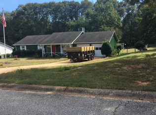 104 Gwenellen St, Locust Grove, GA 30248