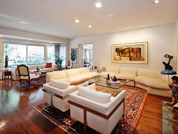 3rd image of 50 Brite Ave