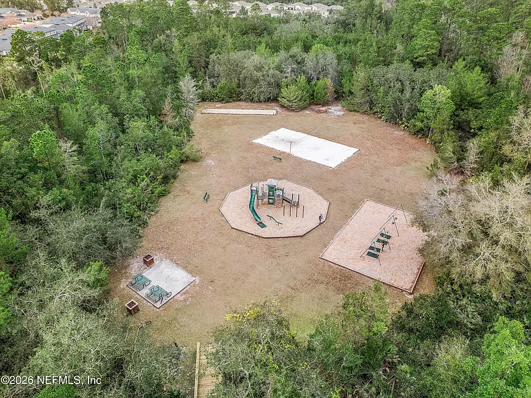 247 Amistad Dr — Photo 26