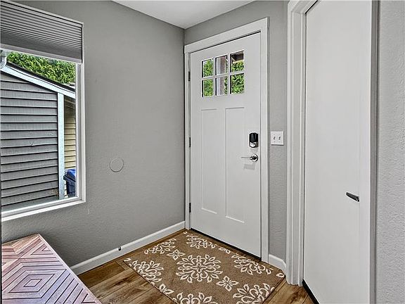 2nd image of 13316 NE 137th Pl