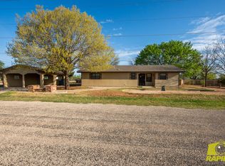 220 McDowell St, Bronte, TX 76933