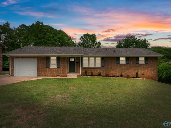 1930 Rosalie Ridge Dr NE, Huntsville, AL 35811