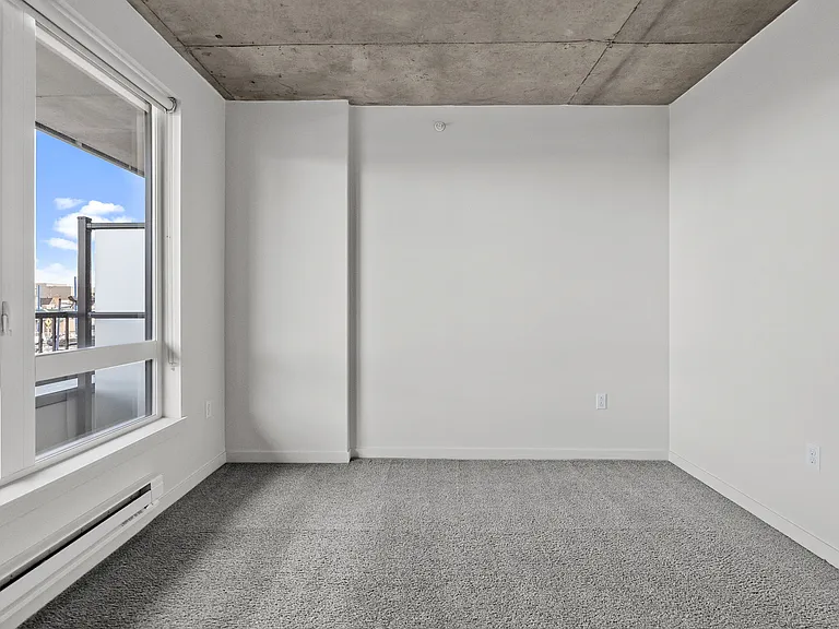 Stadium Apartments — Photo 49