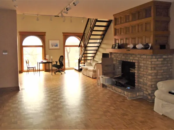 443 W Eugenie St APT 3E, Chicago, IL 60614