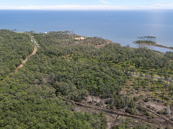 4th image of 178 River Watch Rd #10