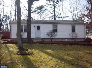 305 Lakedale Rd, Berlin, NJ 08009