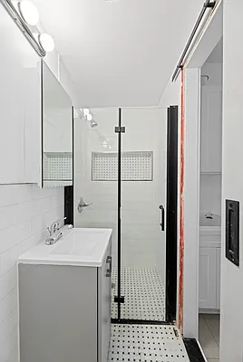 Rented by REAL New York | media 22