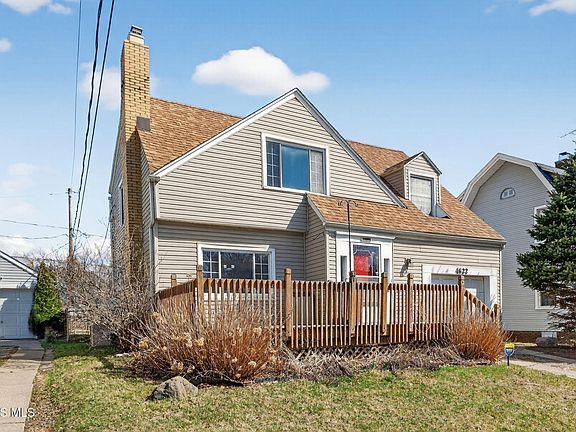 2nd image of 4622 Harford Rd