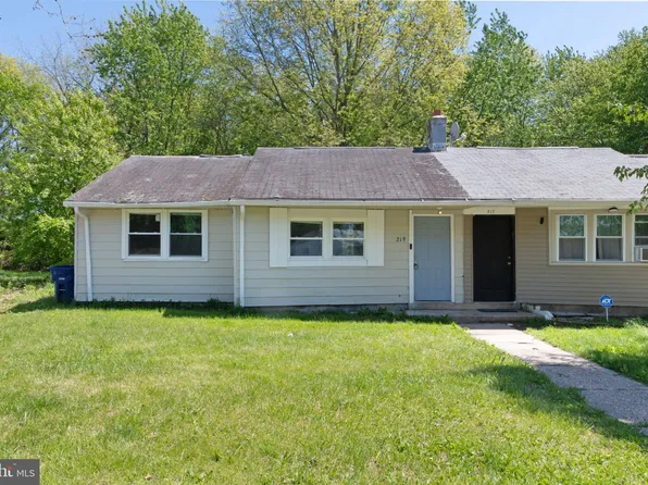 219 Kinsley Rd, Pemberton, NJ 08068