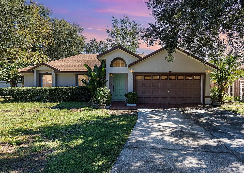 933 S Main Ave, Minneola, FL 34715 Zillow