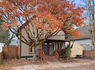 536 4th Ave SW, Castle Rock, WA 98611