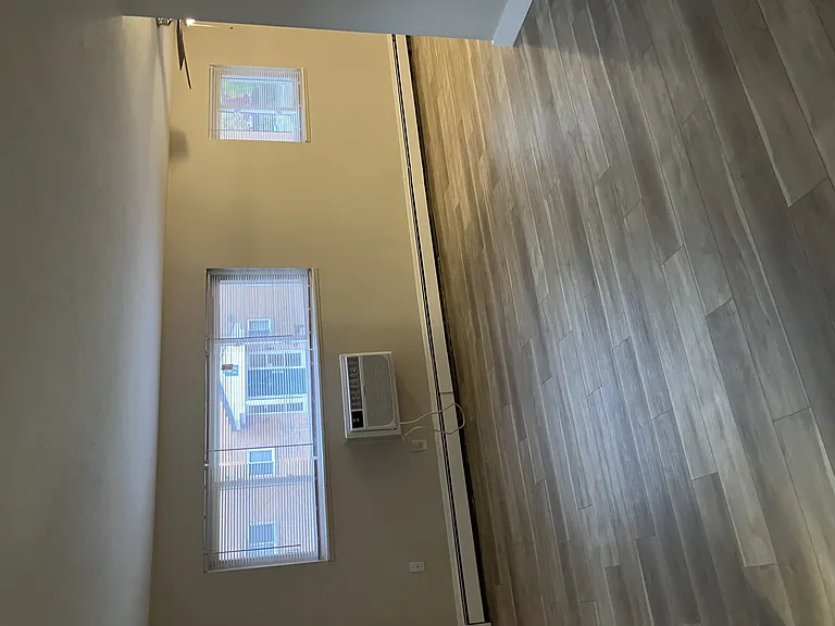 Emerald Village Apartments — Photo 37