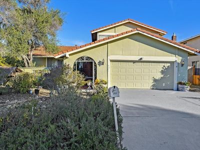 281 Redwood Cir, Petaluma, CA, 94954