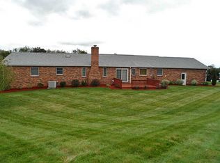 29 Country Farm Ln, Harrison City, PA 15636