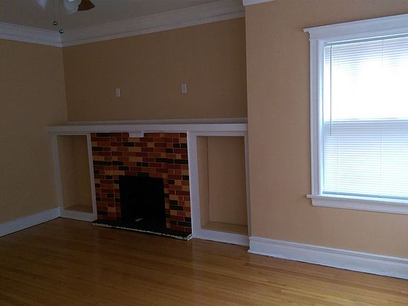 4th image of 8216 S Vernon Ave