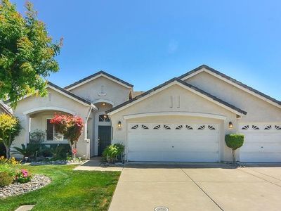 1832 Komenich Dr, Manteca, CA, 95336