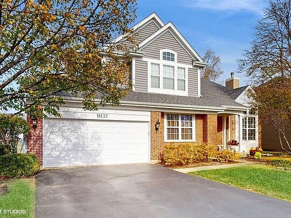 3rd image of 18135 W Meander Dr