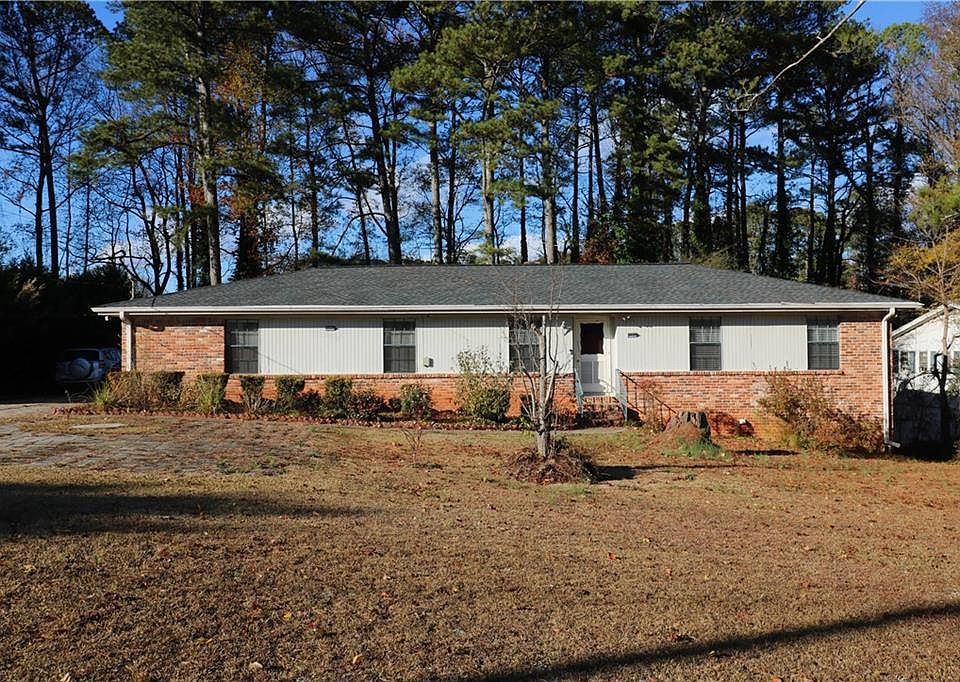 1st image of 6191 Meadowbrook Dr