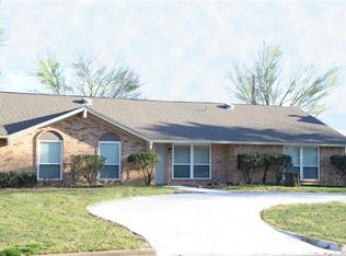 2210 Quail Hollow Dr, Bryan, TX 77802