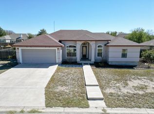 104 Running Bear Trl, Del Rio, TX 78840