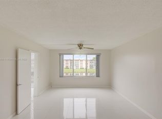1103 NW 58th Ter APT 218, Sunrise, FL 33313