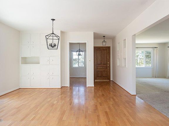 2nd image of 1565 Homewood Dr