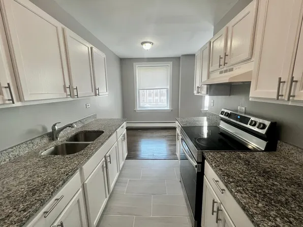 1962 E 71st Pl, Chicago, IL 60649