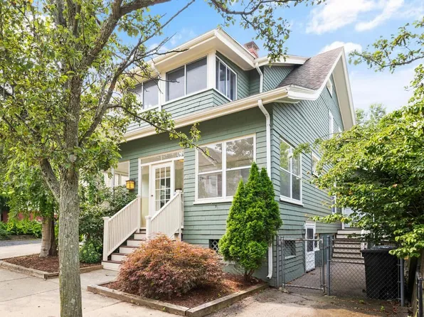 42 Curtis Ave, Somerville, MA 02144