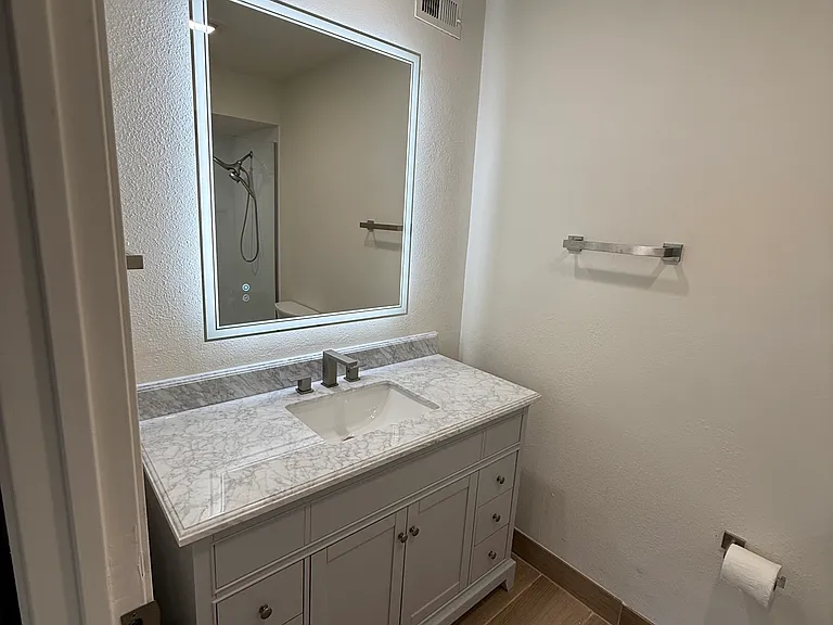 1900 S Palm Canyon Dr #3 — Photo 11