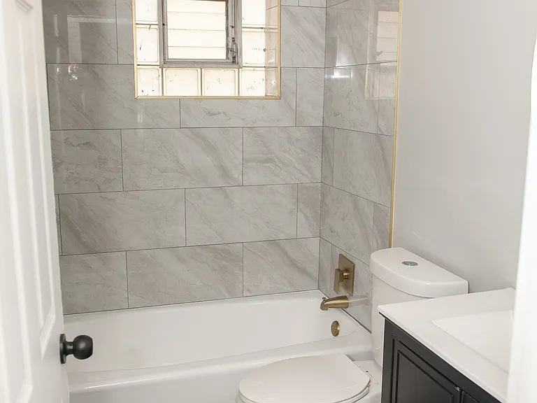 101 Oglesby Ave — Photo 87