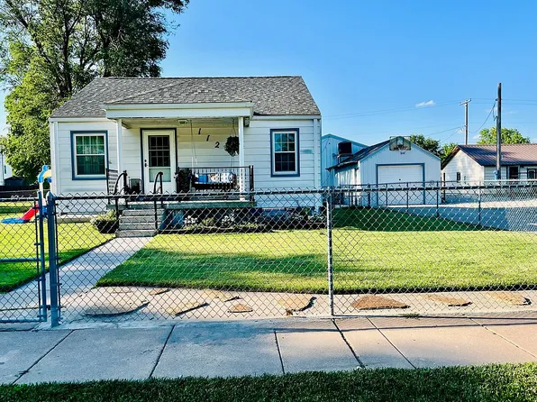 112 E 5th St, Ellinwood, KS 67526