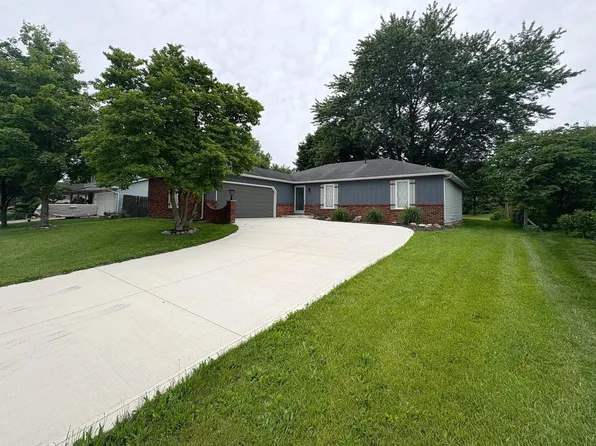 1515 Lofton Way, Fort Wayne, IN 46815