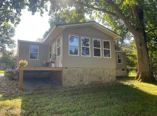 609 Old State Rd, Tellico Plains, TN 37385