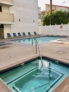 Pool and jacuzzi